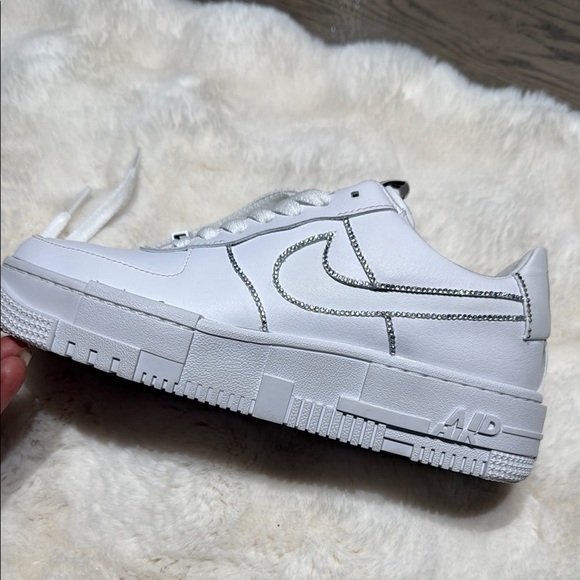 New Nike White Sneakers with Rhinestones Custom - Picture 11 of 11